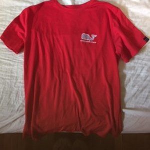 2/$25✨Vineyard Vines Red Top